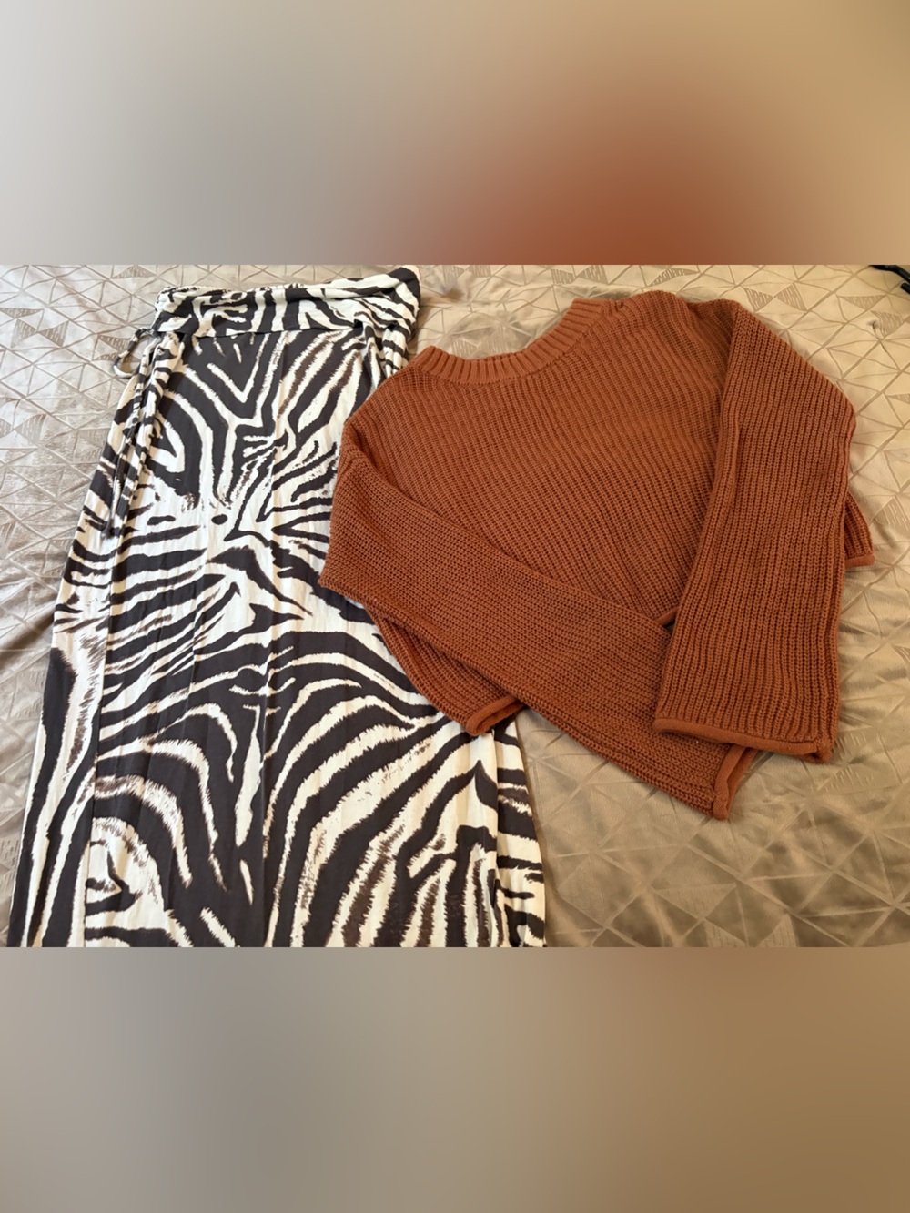 Brown Knit Crewneck Sweater - Women's Casual Pullover